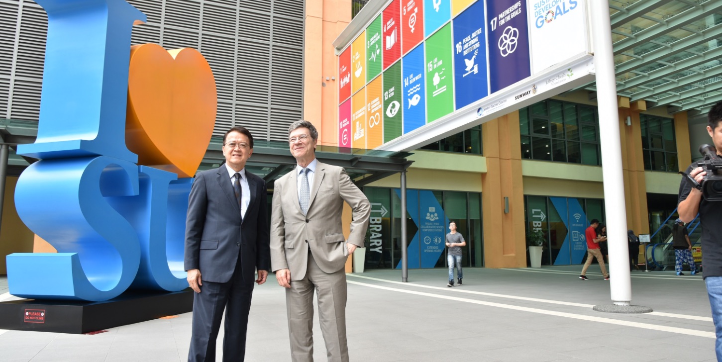 Accelution Group - Navigating Today, Innovating for Tomorrow